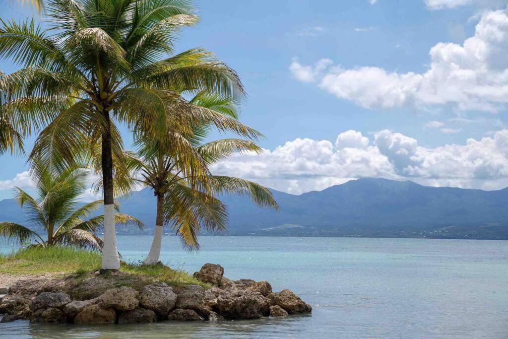 Blue Lagoon Appart En Residence Acces Plage Le Gosier  Exterior photo